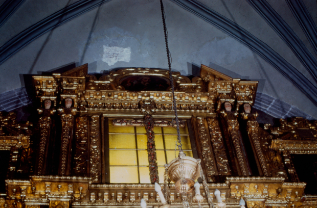 Retablo mayor de la capilla de Nuestra Señora de la Soledad. Catedral de México. Transparente oculto