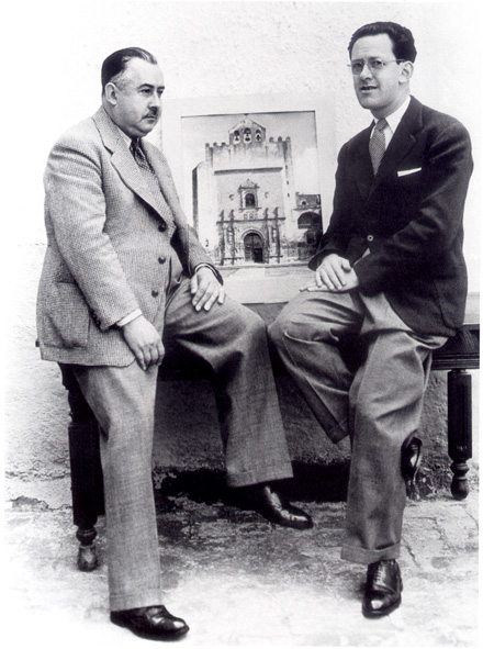 M. Toussaint y J. Fernández. Archivo Fotográfico IIE-UNAM